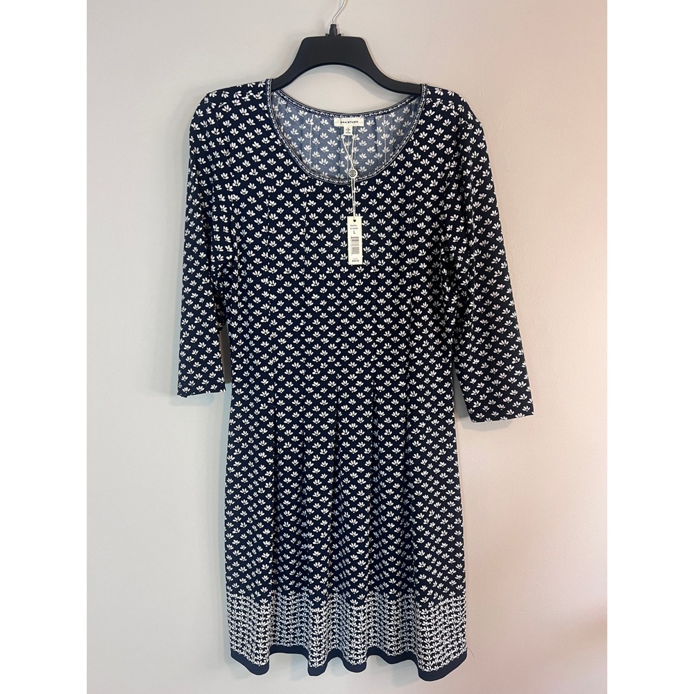 Max Studio Navy Blue White Floral Knit Dress 3/4 Sleeve